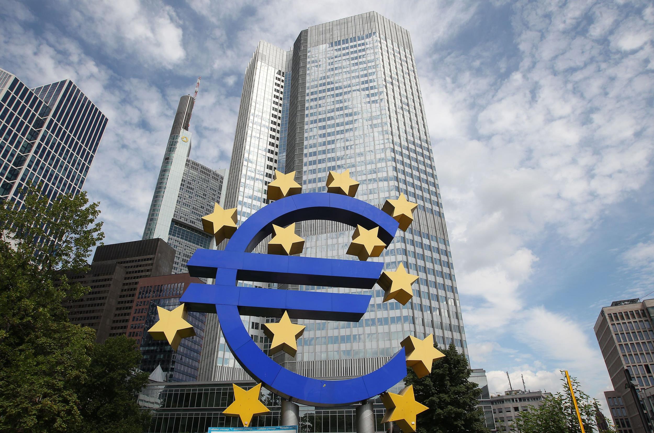 European Central Bank Governor about Tax and Regulation on Bitcoin