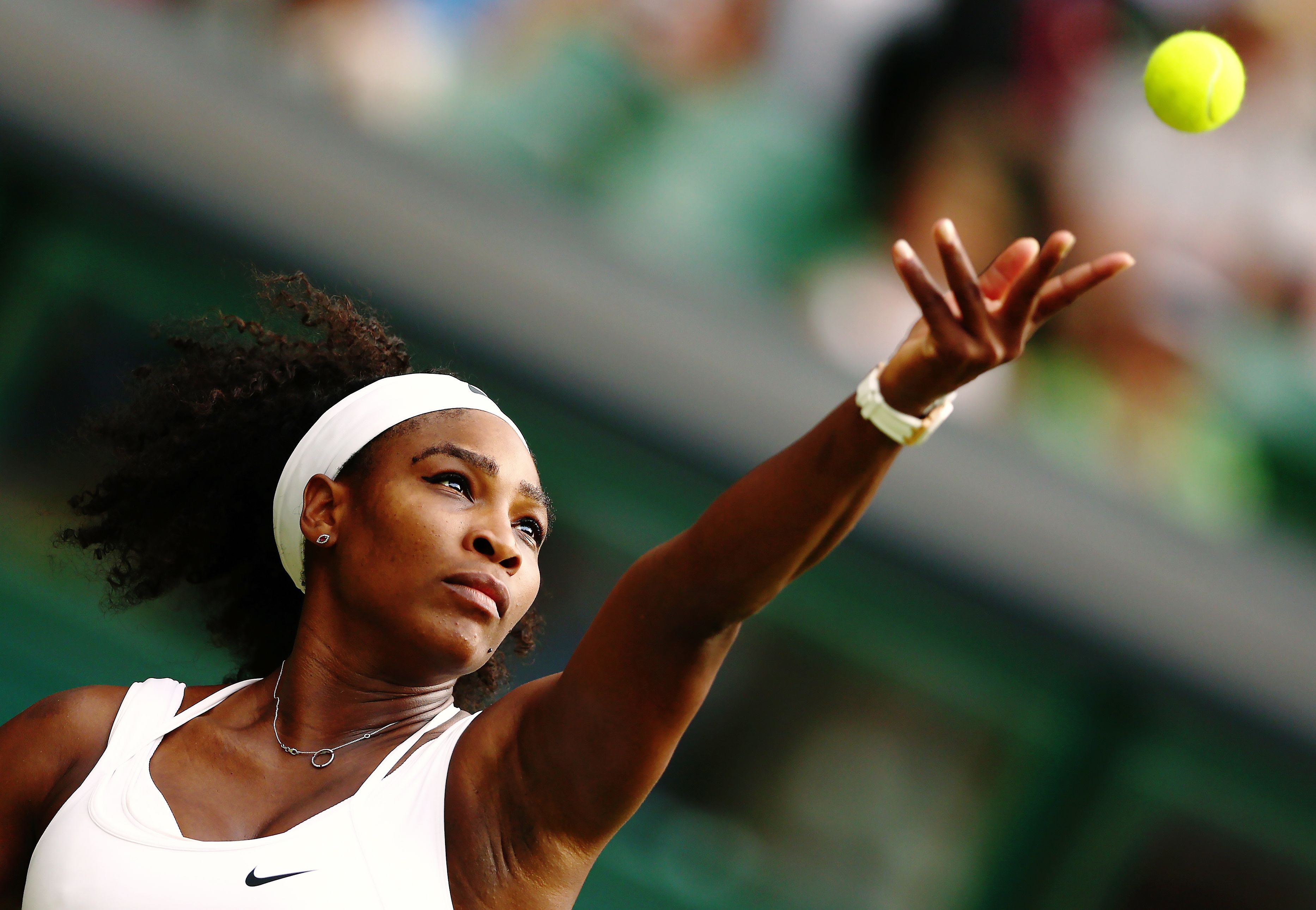 SERENA WILLIAMS INVESTS IN COINBASE