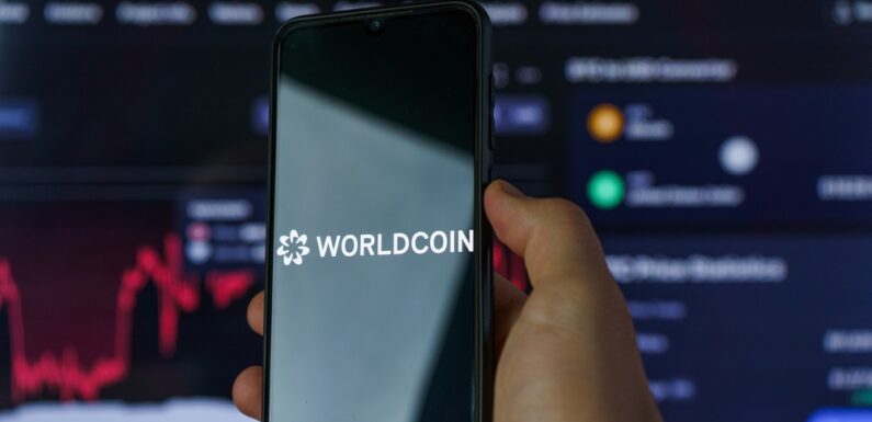 France and Germany Regulators Probing Worldcoin Over Data Privacy Concerns